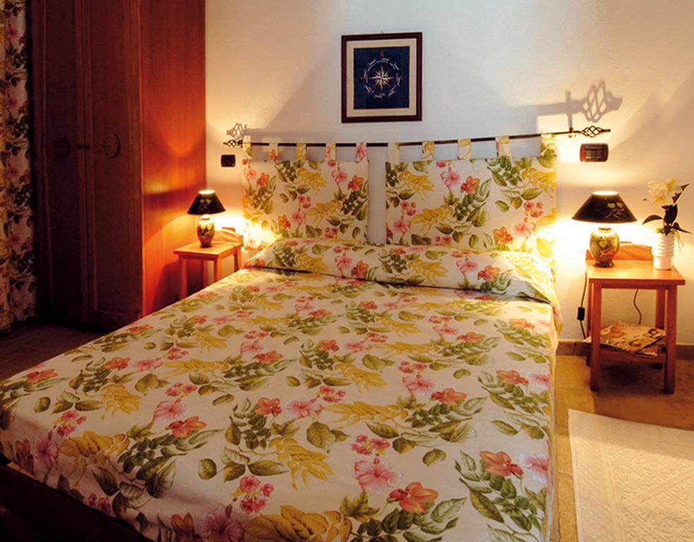 Villaggio Camping Spiaggia Del Riso Villasimius Εξωτερικό φωτογραφία