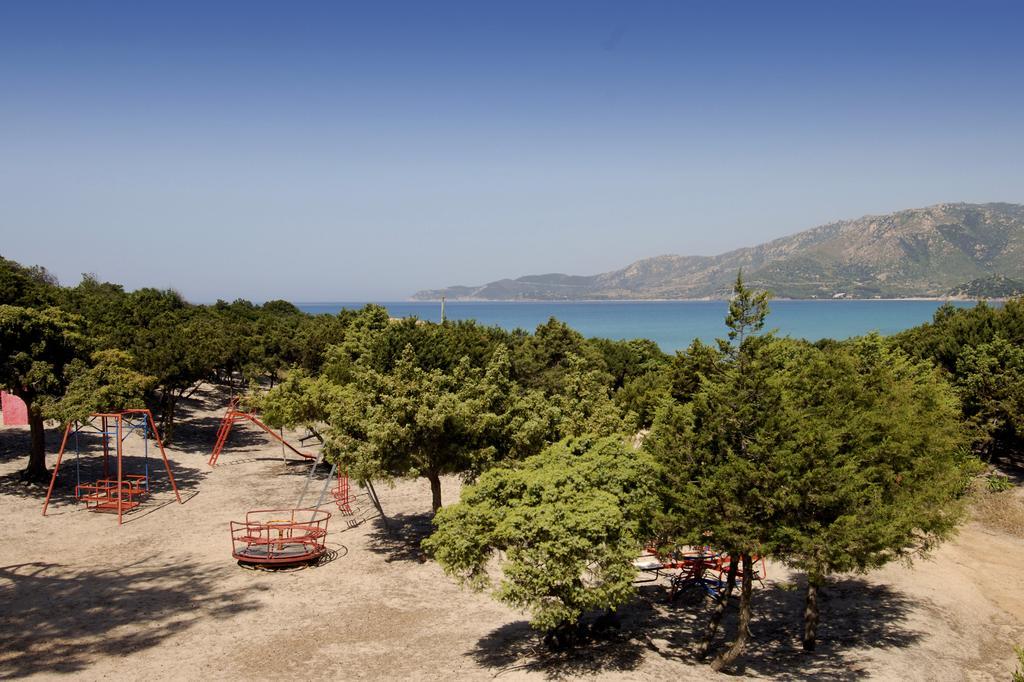 Villaggio Camping Spiaggia Del Riso Villasimius Εξωτερικό φωτογραφία